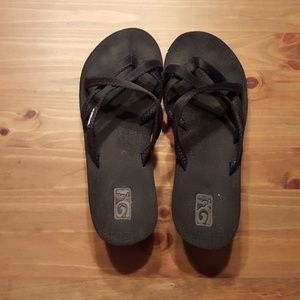 Teva Sandals Flip Flops 7 Black